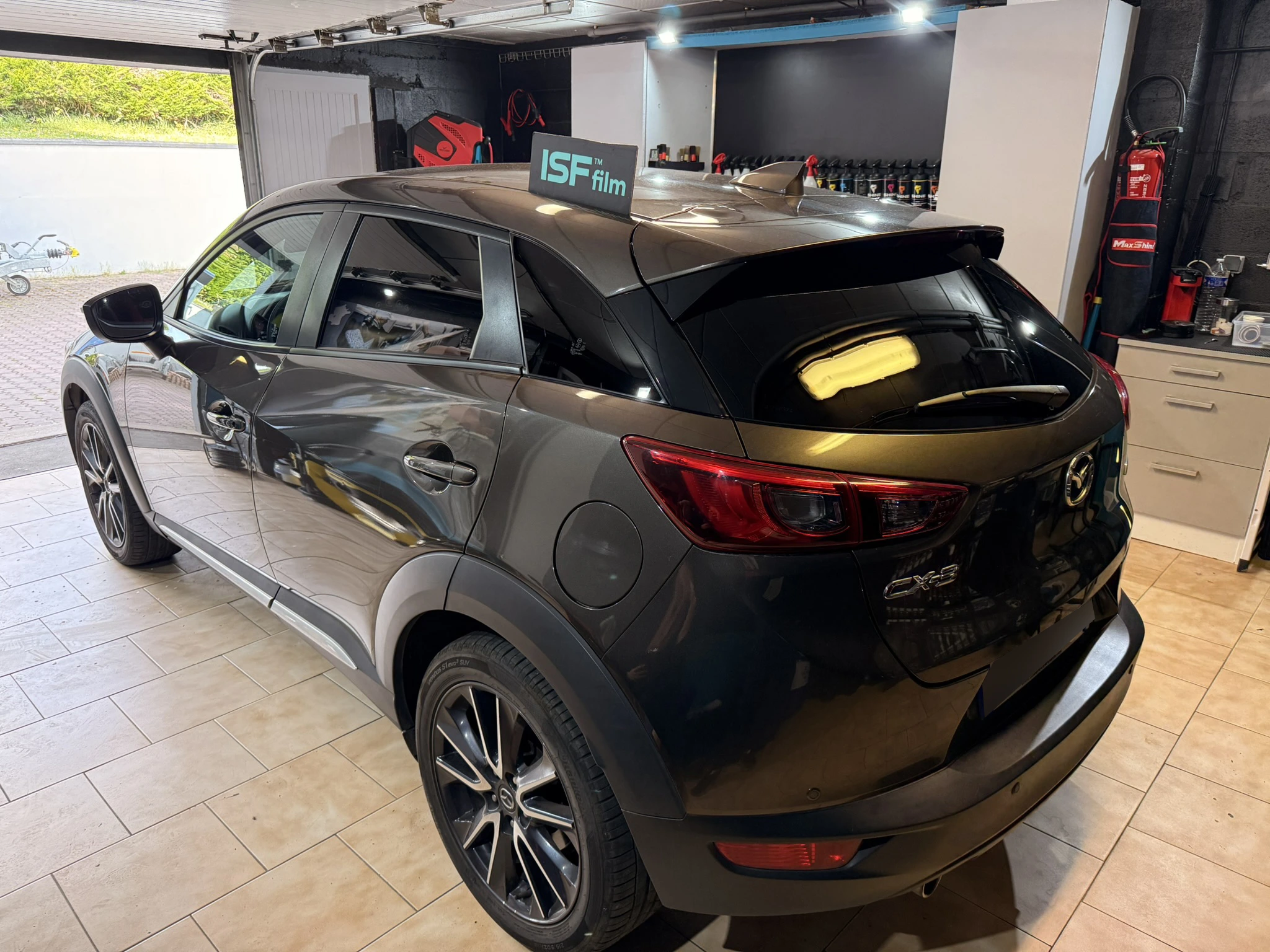 Pose de vitres teintées sur Mazda CX3 à Angres, Arras, Lens, Douai, Lille – F&L Detailing & Covering – 2 Pose de vitres teintées sur Mazda CX3 à Angres, Arras, Lens, Douai, Lille - F&L Detailing & Covering - 2